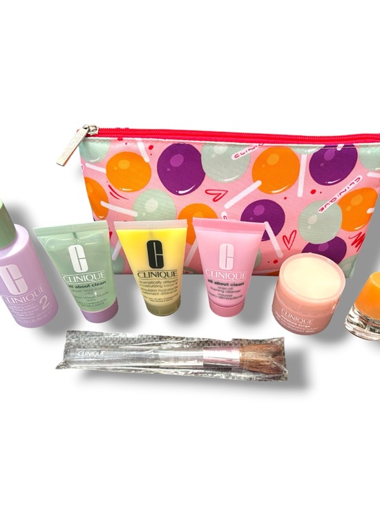 Clinique Other - Clinique Mini Skincare & Brush Set with Pink Multi-Color Pouch